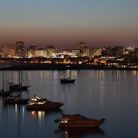 Seven アパート *