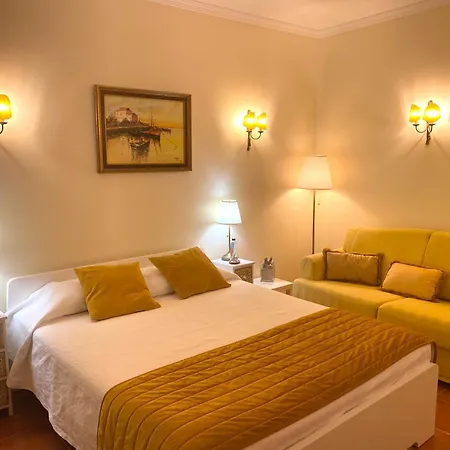 דירה Seven אלבור